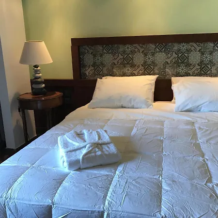 Gq & Club - Adults Only Hotell 4*